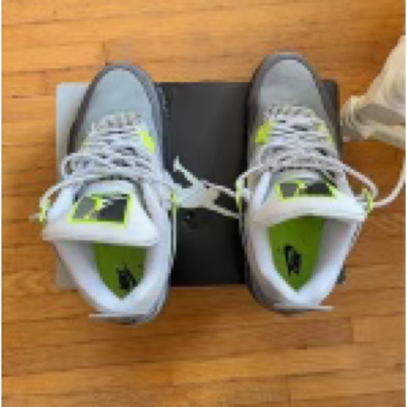 Jordan 4 Retro SE 95 Neon - Picture 5 of 6